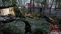Taman di bagian depan. Foto: Asep Syaifullah/detikHOT