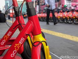 Asyik, Di Thamrin Kini Ada Sepeda Listrik Sewaan Lho