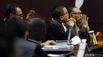 Begini Ekspresi Tim Hukum 02 Saat Dengarkan Putusan Hakim MK