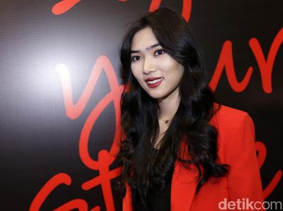 Isyana Sarasvati Ngaku Fans Bibir Ombre, Ini Tips nya