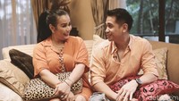 Dalam sebuah tayangan di channel YouTube Melaney Ricardo, Jennifer Jill mengaku jika tagihan listriknya pernah mencapai Rp 98 juta.