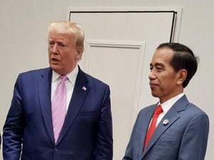 Tiba di KTT G20, Jokowi Ngobrol dengan Trump hingga Putra Mahkota Arab