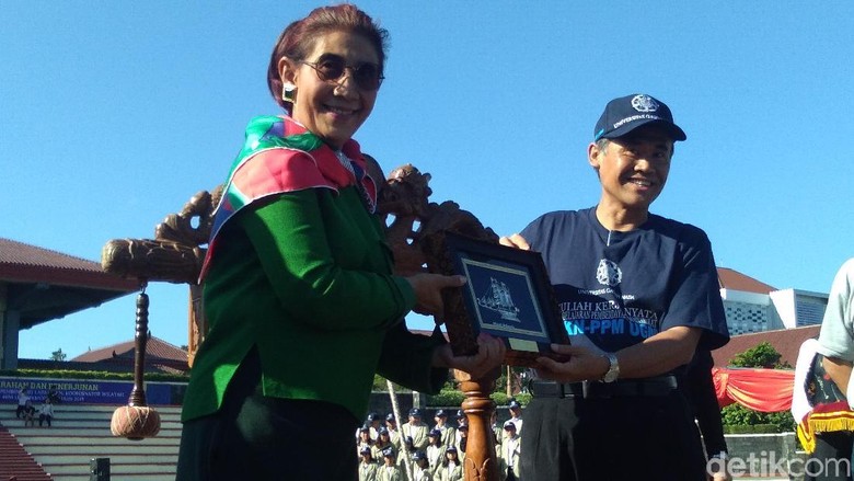 Ditanya Soal Jadi Menteri Lagi, Ini Jawaban Susi Pudjiastuti Ditanya Soal Jadi Menteri Lagi, Ini Jawaban Susi Pudjiastuti