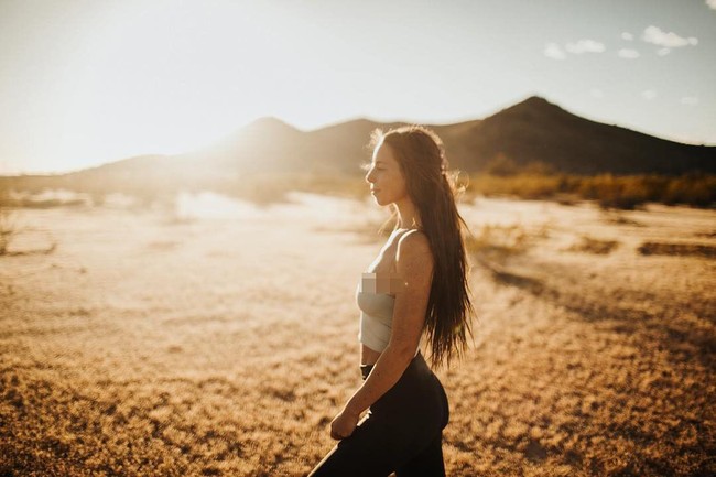 Perjalananku dalam menjalani hidup prana membuatku lebih sensitif dan intuitif. Terkadang aku merasakan energi yang luar biasa di dalam ruangan atau emosi orang lain. Ada waktu di mana aku akan menangis karena kesakitan yang aku rasakan di dunia. Tapi aku juga mereasakan kebahagiaan, tulis Audra di Instagramnya.  Foto: Instagram @audrabear