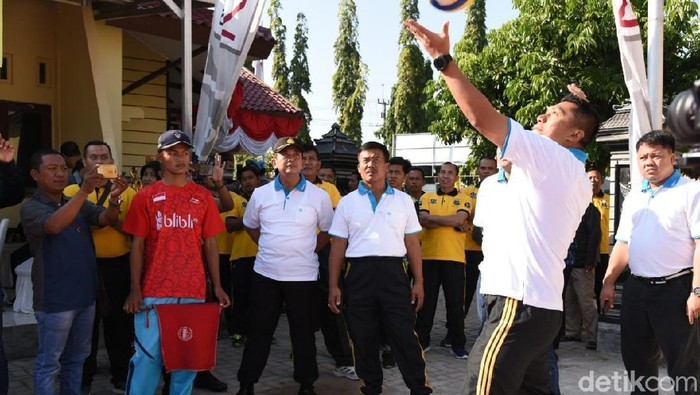 Polisi Lamongan Gelar Pertandingan Voli Antar Polsek