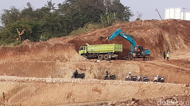 Proyek Kereta Cepat di Bandung Barat Belum Kantongi Izin