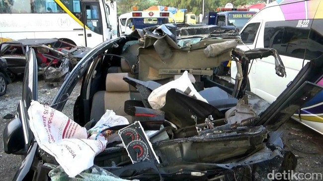 Isu Angker di Jalan Tol Cipularang hingga Pengemudi Doyan Ngebut