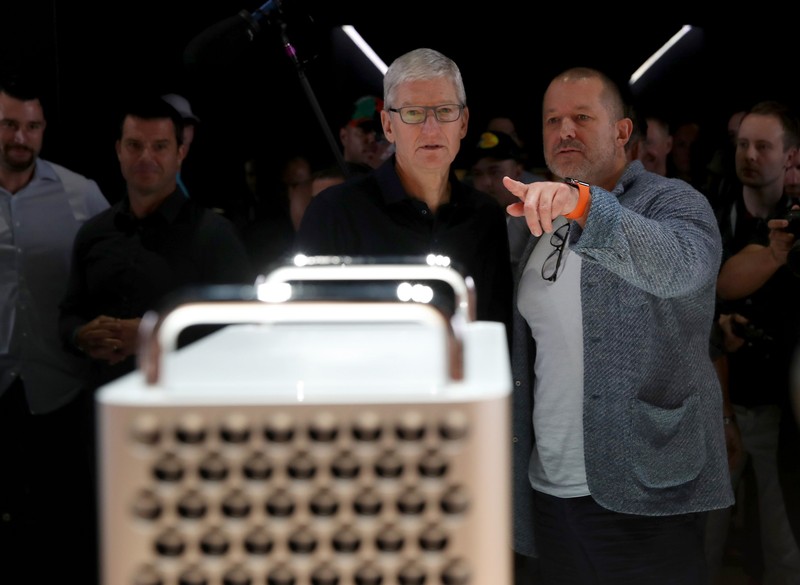 SAN JOSE, CALIFORNIA - JUNE 03: Apple CEO Tim Cook (L) and Apple chief design officer Jony Ive (R) look at the new Mac Pro during the 2019 Apple Worldwide Developer Conference (WWDC) at the San Jose Convention Center on June 03, 2019 in San Jose, California. The WWDC runs through June 7. (Photo by Justin Sullivan/Getty Images)