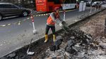 Trotoar Jalan Kemang Raya Mulai Direvitalisasi