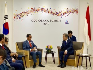 Saat Presiden Korsel Ucapkan Selamat ke Jokowi