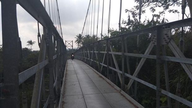 Jadi objek foto di kalangan warga (