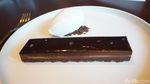 Lezatnya Kampachi Sashimi dan Chocolate Tart di ADRIFT by David Myers