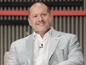 Logo Penobatan Raja Charles III Karya Jony Ive Bikin Netizen Terbelah