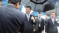 Presiden China Xi Jinping juga telah tiba di Osaka untuk menghadiri pembukaan KTT G20. Osaka Summit Photo/Handout via Reuters.