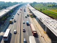 Tol Japek Layang Bisa Dijajal Saat Natal, Luhut Pamit ke DPR