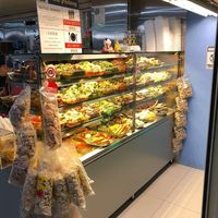 Bisa Makan Enak Harga Terjangkau di 7 Tempat di Orchard Road Ini 