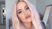Bintang Keeping Up with The Kardashians Khloe Kardashian (38) meluruskan tudingan miring terkait bentuk tubuhnya yang kurus. (Foto: Instagram @khloekardashian)