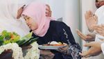 Manisnya Kulineran Ima Patimasang, Putri Khofifah yang Baru Lepas Masa Lajang