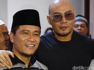 Resmi Jadi Anggota NU, Deddy Corbuzier Disapa Gus Deddy oleh Said Aqil