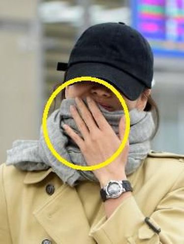 Momen-momen Song Hye Kyo Tak Pakai Cincin Kawin Sebelum Digugat Cerai