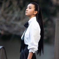 Belum lama ini Koki juga mendapatkan kesempatan untuk menjadi model fashion show Chanel koleksi cruise 2019 - 2020. I am so honored and extremely privileged to be part of the 2019〜2020 Cruise collection. It was my dream come true, tulisnya di Instagram. Foto: Instagram @koki