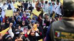 Aksi Bendera Kuning di Depan Komnas HAM