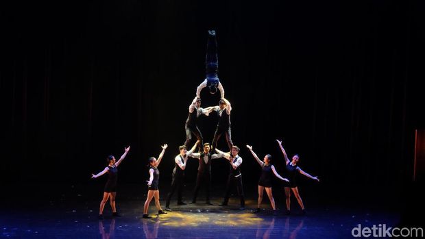 Menikmati Sirkus Akrobatik Taiwan Berbalut Teater di Jakarta