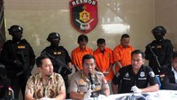 TNI gadungan ini sudah melakukan aksinya sebanyak 6 kali di wilayah Jakarta Barat dan Cileungsi.