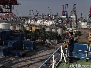 Ada Corona, Mendag Sebut Neraca Dagang RI Surplus Tertinggi Sejak 2012