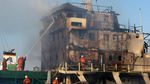 Kapal Kargo Terbakar di Surabaya