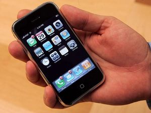 12 Tahun Lalu di Tanggal 29 Juni, iPhone Mulai Memesona Dunia