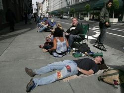 Nostalgia dengan iPhone Pertama yang Langsung Bikin Heboh