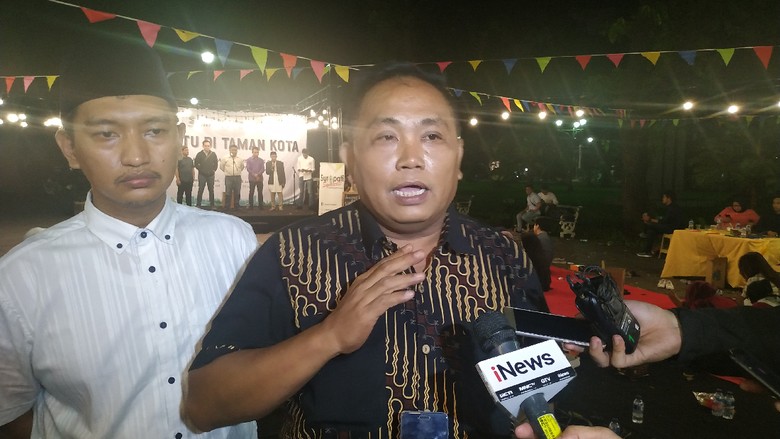 Poyuono Bicara Pertemuan Lanjutan Prabowo-Jokowi: Mungkin Undang Mega Poyuono Bicara Pertemuan Lanjutan Prabowo-Jokowi: Mungkin Undang Mega