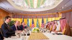 Momen Hangat Pertemuan Trump dan Putra Mahkota Arab Saudi di KTT G20