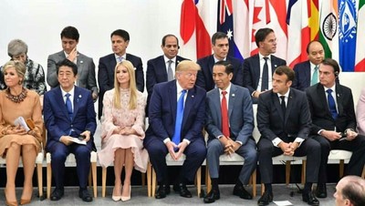 Momen Akrab Jokowi Bareng Trump dan Pemimpin Dunia di G20
