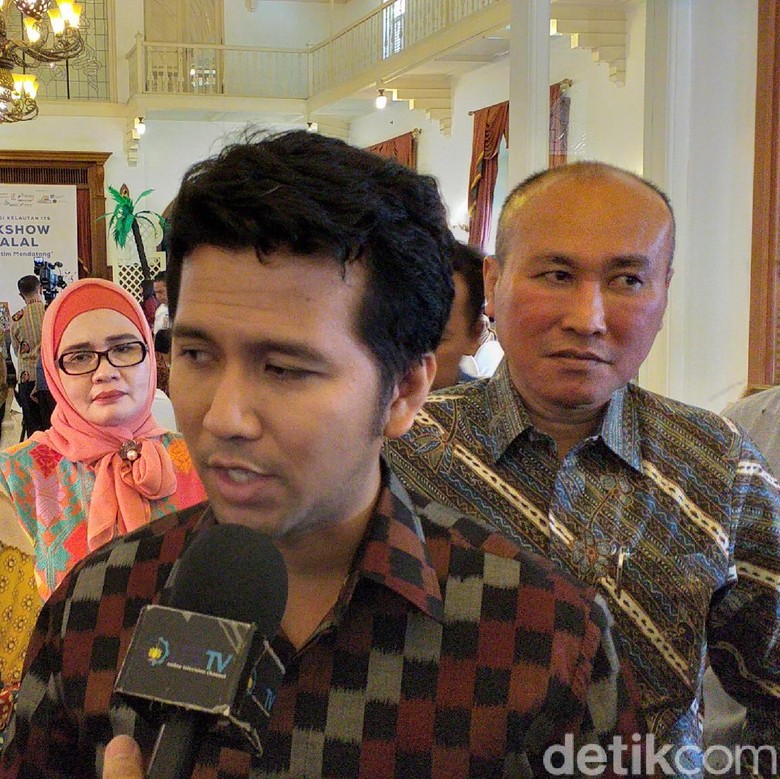 Digadang Gantikan Pakdhe Karwo Pimpin Demokrat Jatim, Ini Kata Emil Digadang Gantikan Pakdhe Karwo Pimpin Demokrat Jatim, Ini Kata Emil