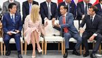 Potret Jokowi Serius dengan Trump, Ngobrol Seru Bareng Ivanka