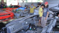 Dalam proses pembuatannya, Ronny menyulap 100 persen mobil Citroen miliknya sendiri tanpa bantuan orang lain. Foto: Wisma Putra/detikcom