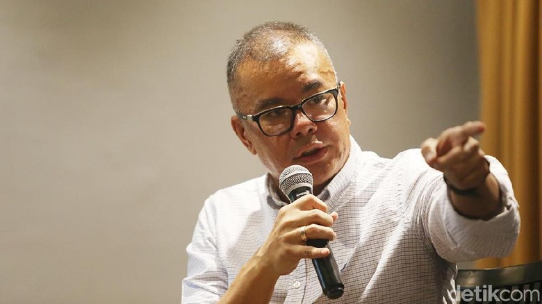 Bara Hasibuan: PAN Tulus Ingin Bantu Jokowi Bara Hasibuan: PAN Tulus Ingin Bantu Jokowi