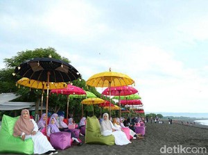 Pelaku Wisata Banyuwangi Tanggapi Tudingan Arabisasi Pantai Santen