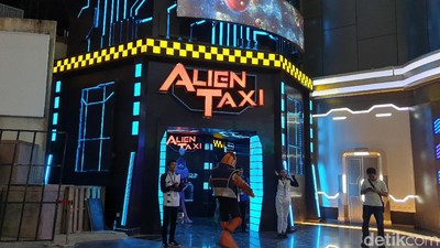 Potret Kemegahan Wahana di Trans Studio Jakarta