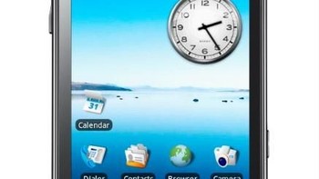 Smartphone tersebut mengusung layar AMOLED berukuran 3,2 inch dengan resolusi 320 x 480. Walau ia sudah mendukung touchsreen, Samsung masih menyertakan navigasi fisik dan tombol-tombol untuk mengangkat maupun menutup telepon. Foto: Samsung