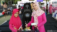 Bagasi ini berukuran 25 liter, bahkan lebih besar dari NMAX, membuat berkendara lebih praktis karena barang bawaan dapat disimpan ke dalam bagasi.  Foto: Dadan Kuswaraharja
