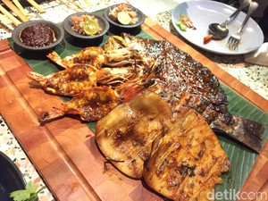 Bebek Betutu dan Seafood Platter ala Jimbaran Ada di Resto Bali Ini