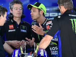 Susah Bersaing di MotoGP 2019, Valentino Rossi Tak Mau Bongkar Tim