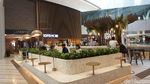 Di Jewel, Bisa Lihat Air Terjun Indoor Tertinggi di Dunia Sambil Makan Burger