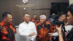 Menhan Datangi Kantor Pemuda Pancasila