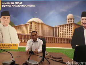 Perempuan Bawa Anjing ke Masjid, Dewan Masjid Imbau Umat Islam Bersabar