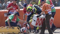 Rossi telah secara terbuka mengakui kesalahannya. Dia juga meminta maaf kepada Nakagami. (Foto: Mirco Lazzari gp/Getty Images)
