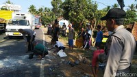 Saat ini bus dan truk sudah dievakuasi ke Mapolres Ciamis untuk dijadikan barang bukti. 